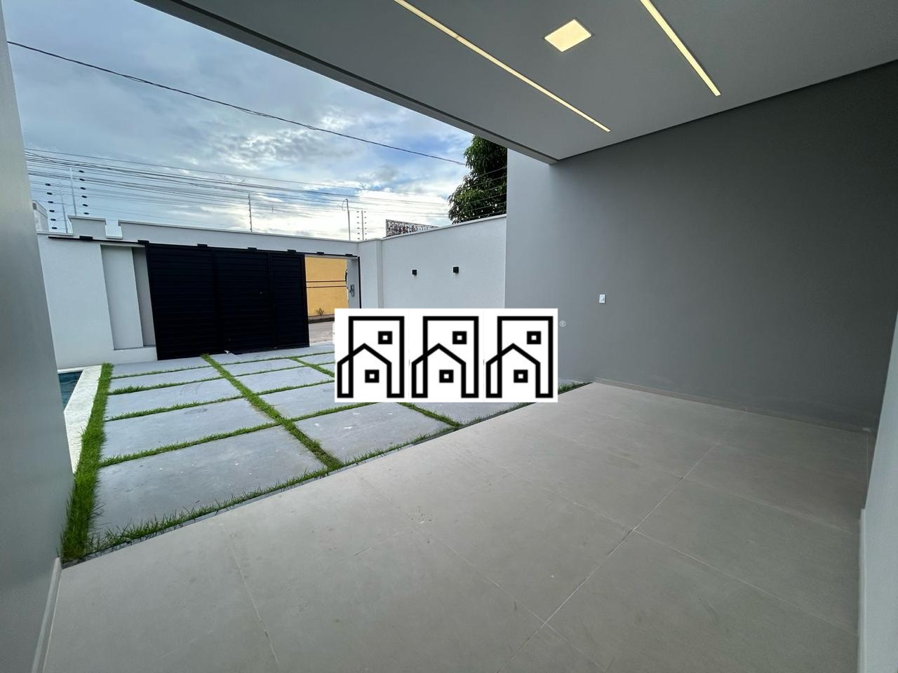 WhatsApp Image 2025-06-24 at 12.22.32 (2).jpg